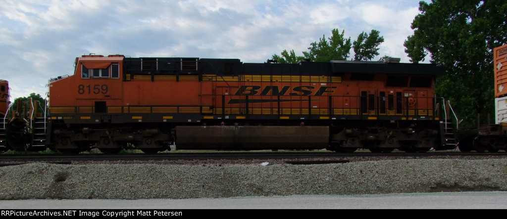 BNSF 8159